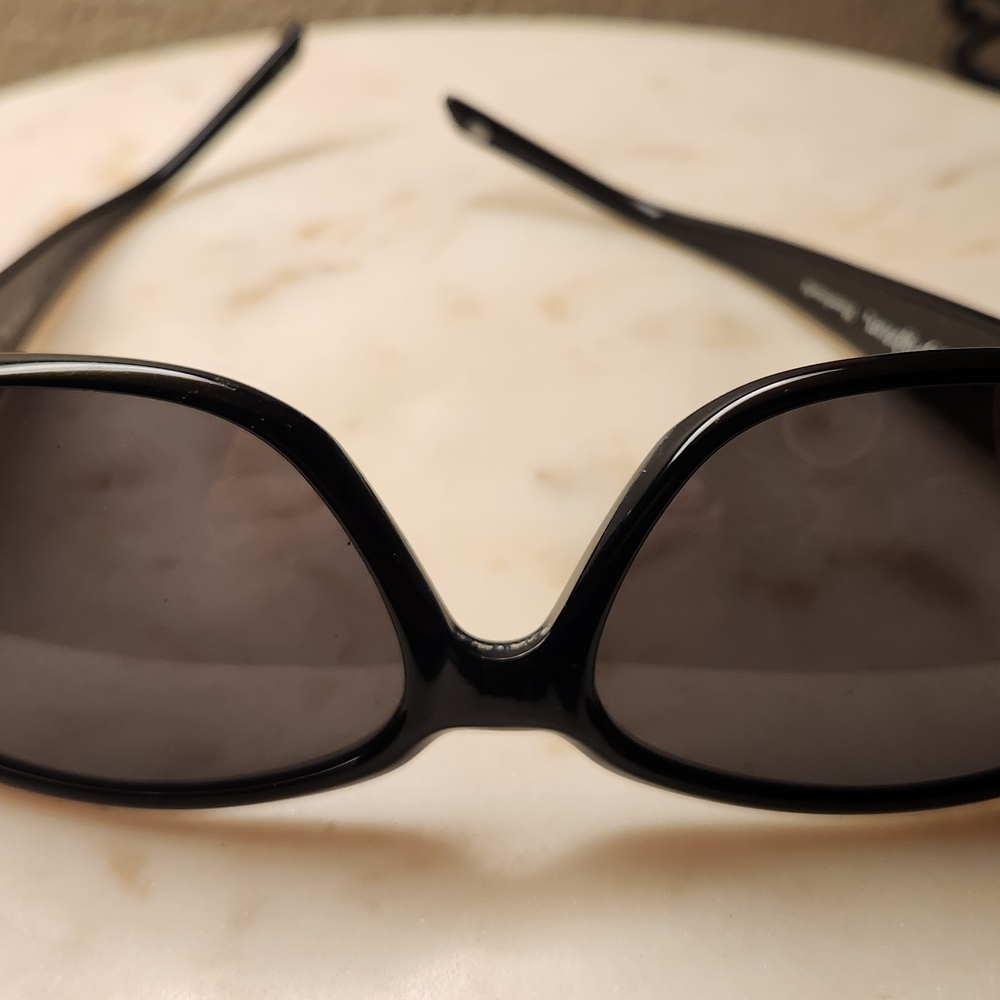 Brighton Black Oval Sunglasses W Blue Crystals On Sides